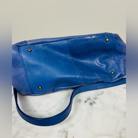 American Leather Co. Periwinkle Blue Leather Shoulder Bag - Picture 3 of 16